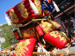 琴平町町制施行125周年記念「獅子舞・太鼓台かきくらべ」10/3開催！！