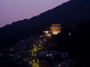 【男性露天風呂】金刀比羅宮を望む露天風呂で寛きのひととき　※2月の土曜日空室あります