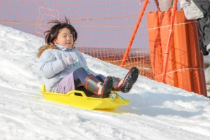 【雲辺寺山頂公園】2月25日まで土日祝日限定「雪遊び」開催中！
