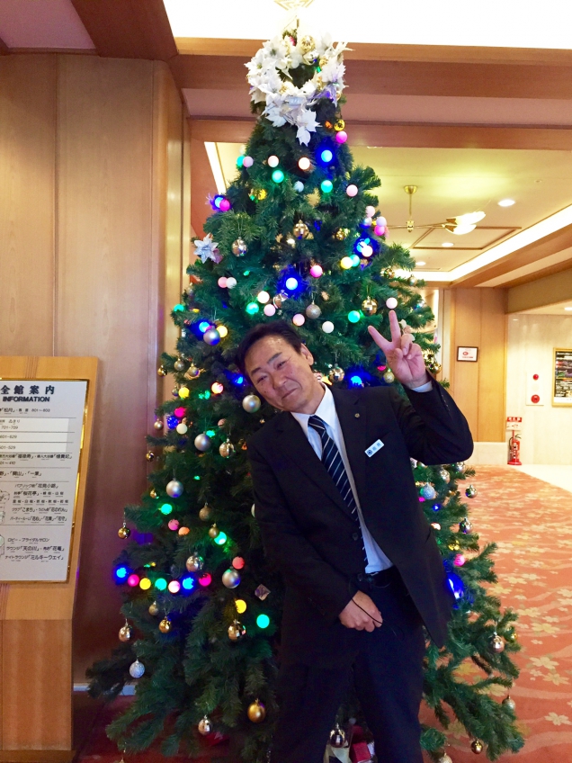【新作】クリスマスツリーの飾り付け！!