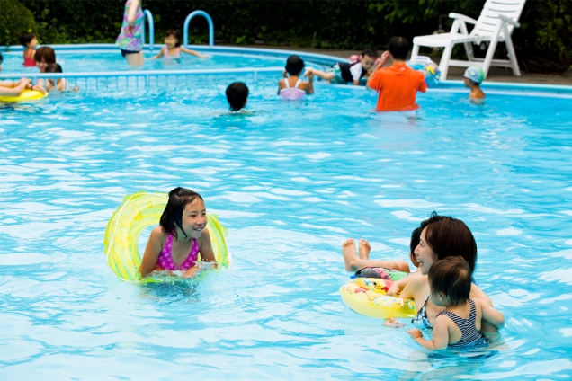 今週末がラストチャンス！姉妹館紅梅亭のプールで楽しむ遅めの夏休み♪
