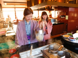 2月23日空室が出ました！和洋約50種類の朝食バイキングと温泉で至福の休日を！予約受付中！