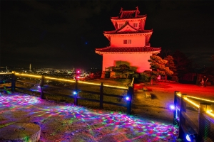 10月4日開幕!丸龜城城堡之路2025-2026 在幻想夜景×溫泉之旅中留下秋天回憶♪